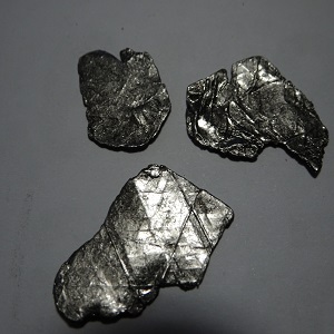 Graphenium Flakes（Size>30mm）